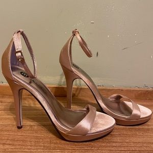 Michael Antonio satin champagne colored sandals